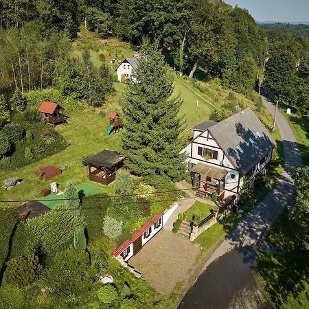 U Hronova-1 By Interhome Chlivce