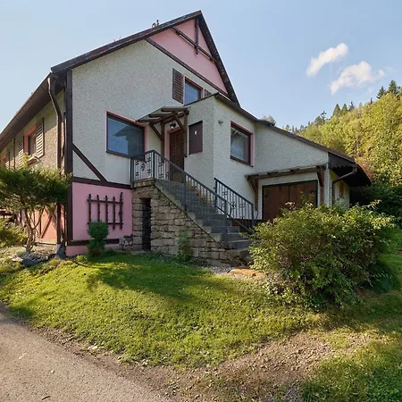 U Hronova-1 By Interhome